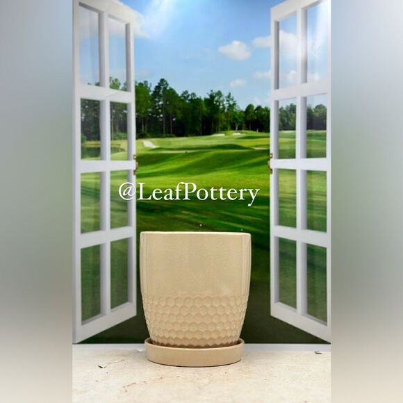 Honeycomb Beige Ceramic Planter Pot with Saucer Attached - Picture 3 of 9